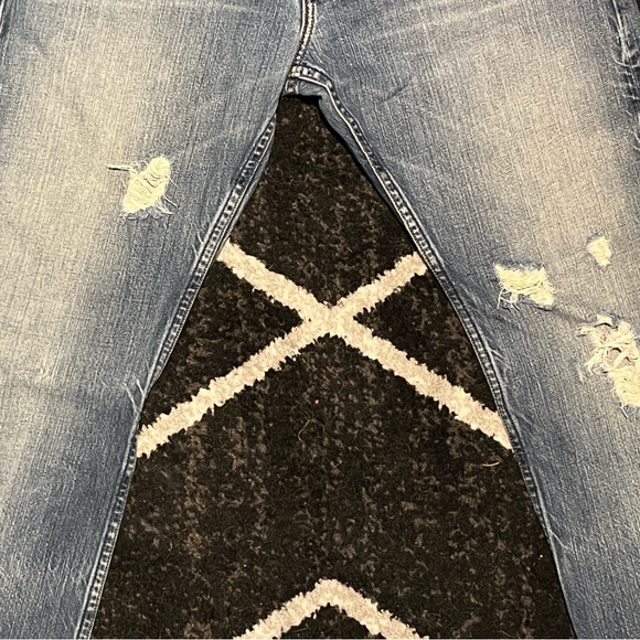 J Brand Men’s Jeans - Picture 3 of 5